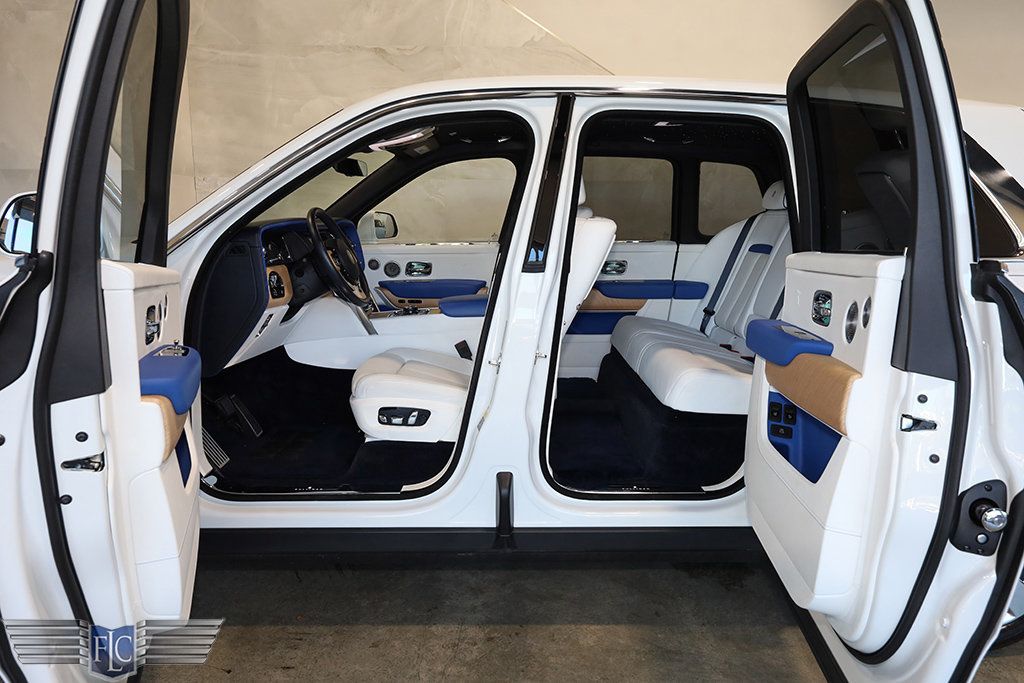 2021 Rolls-Royce Cullinan Sport Utility - 22989825 - 12