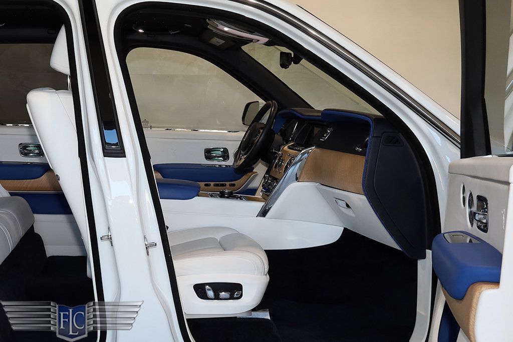 2021 Rolls-Royce Cullinan Sport Utility - 22989825 - 15