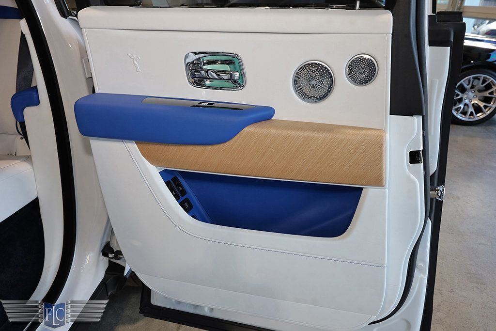 2021 Rolls-Royce Cullinan Sport Utility - 22989825 - 17