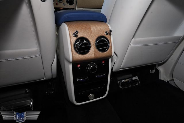 2021 Rolls-Royce Cullinan Sport Utility - 22989825 - 23