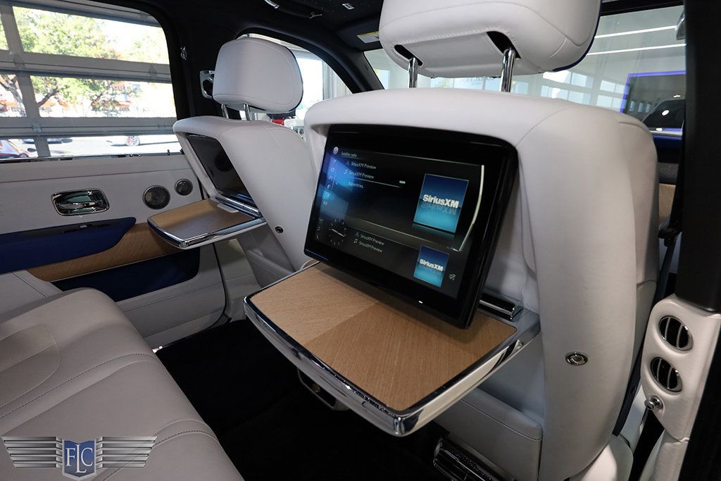 2021 Rolls-Royce Cullinan Sport Utility - 22989825 - 27