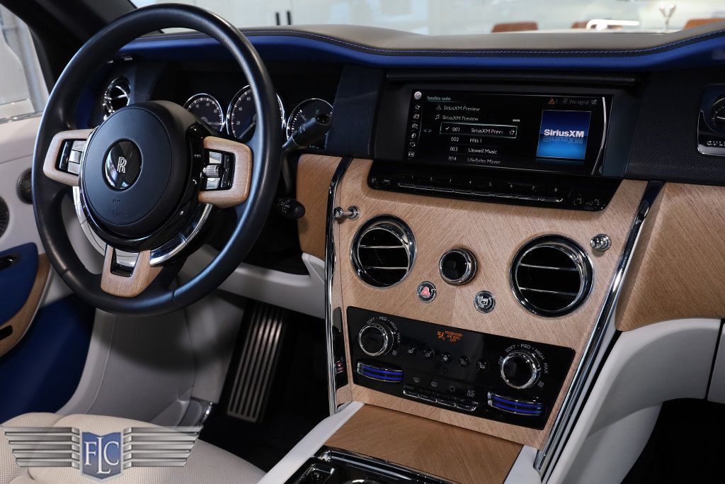 2021 Rolls-Royce Cullinan Sport Utility - 22989825 - 32