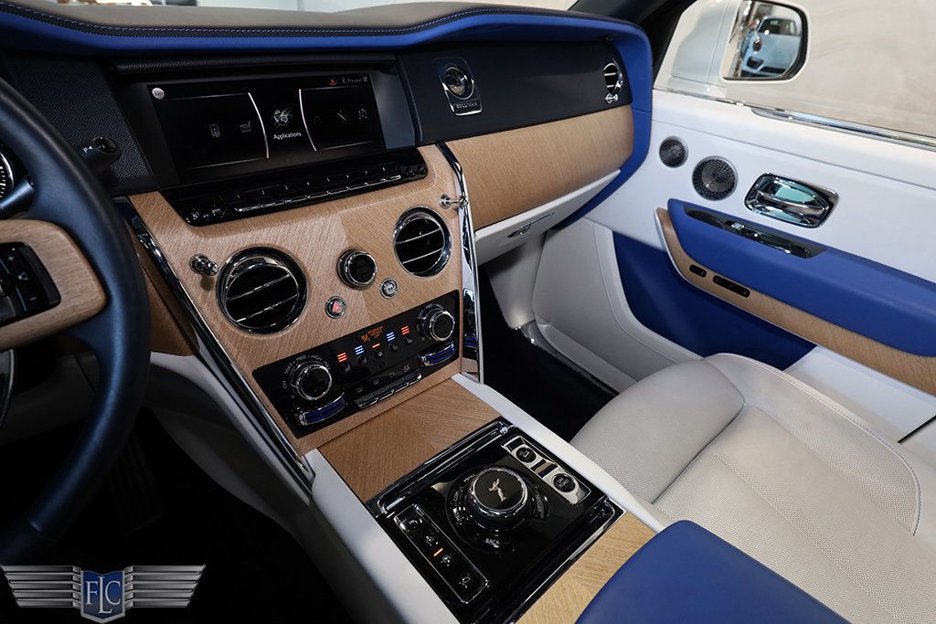 2021 Rolls-Royce Cullinan Sport Utility - 22989825 - 35