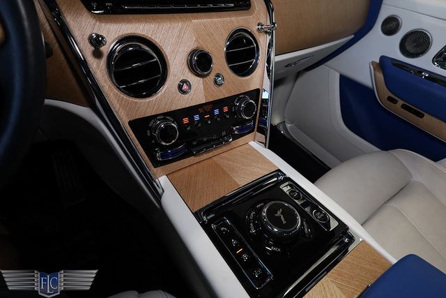 2021 Rolls-Royce Cullinan Sport Utility - 22989825 - 40