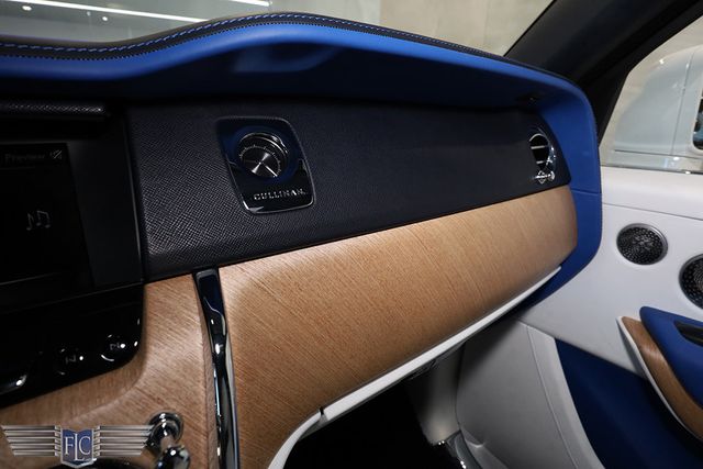 2021 Rolls-Royce Cullinan Sport Utility - 22989825 - 41