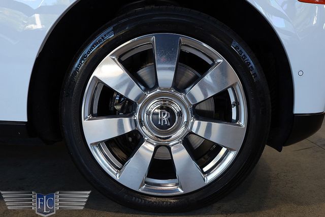 2021 Rolls-Royce Cullinan Sport Utility - 22989825 - 47