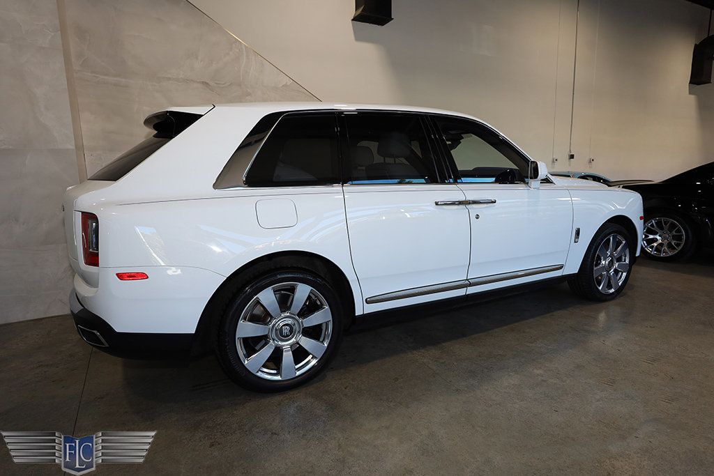 2021 Rolls-Royce Cullinan Sport Utility - 22989825 - 5
