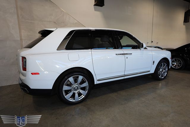 2021 Rolls-Royce Cullinan Sport Utility - 22989825 - 5