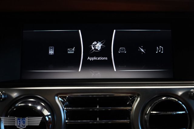 2021 Rolls-Royce Dawn Convertible - 22905952 - 30