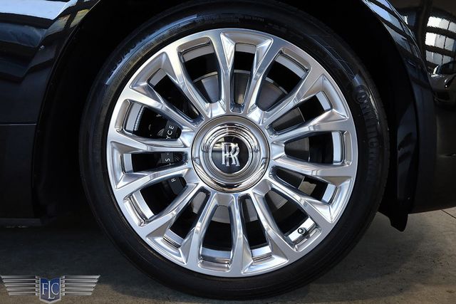 2021 Rolls-Royce Dawn Convertible - 22905952 - 39