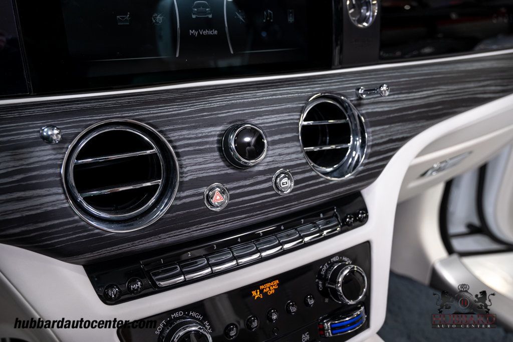 2021 Rolls-Royce Ghost Sedan - 22951894 - 70