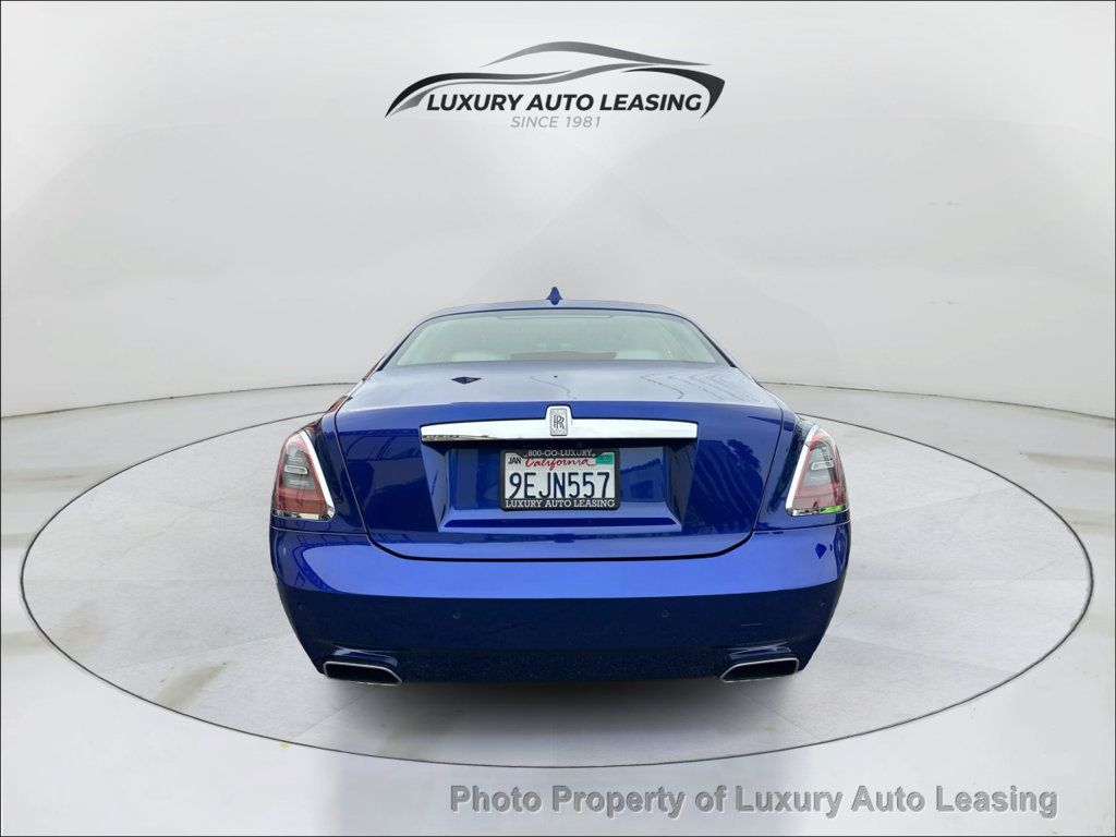 Rolls-Royce Ghost photo 4