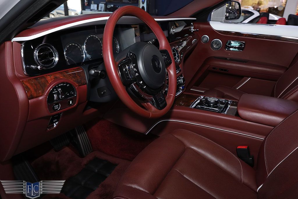 2021 Rolls-Royce Ghost Sedan - 22950385 - 32
