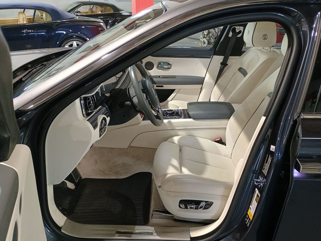 2021 Rolls-Royce Ghost Sedan Clean Carfax Florida Car - 23028007 - 16
