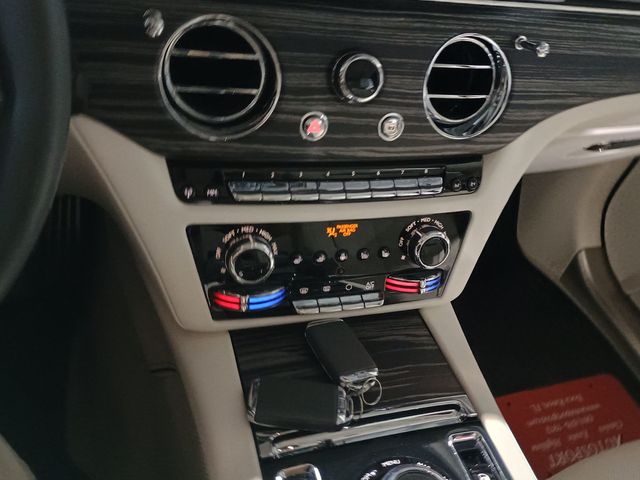 2021 Rolls-Royce Ghost Sedan Clean Carfax Florida Car - 23028007 - 29
