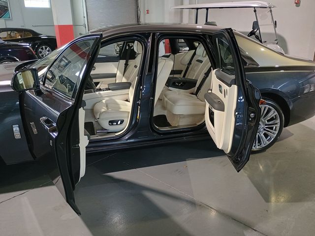 2021 Rolls-Royce Ghost Sedan Clean Carfax Florida Car - 23028007 - 33