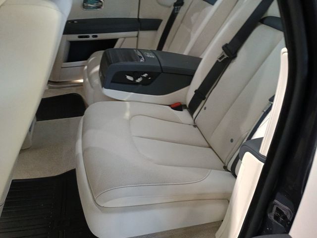 2021 Rolls-Royce Ghost Sedan Clean Carfax Florida Car - 23028007 - 38