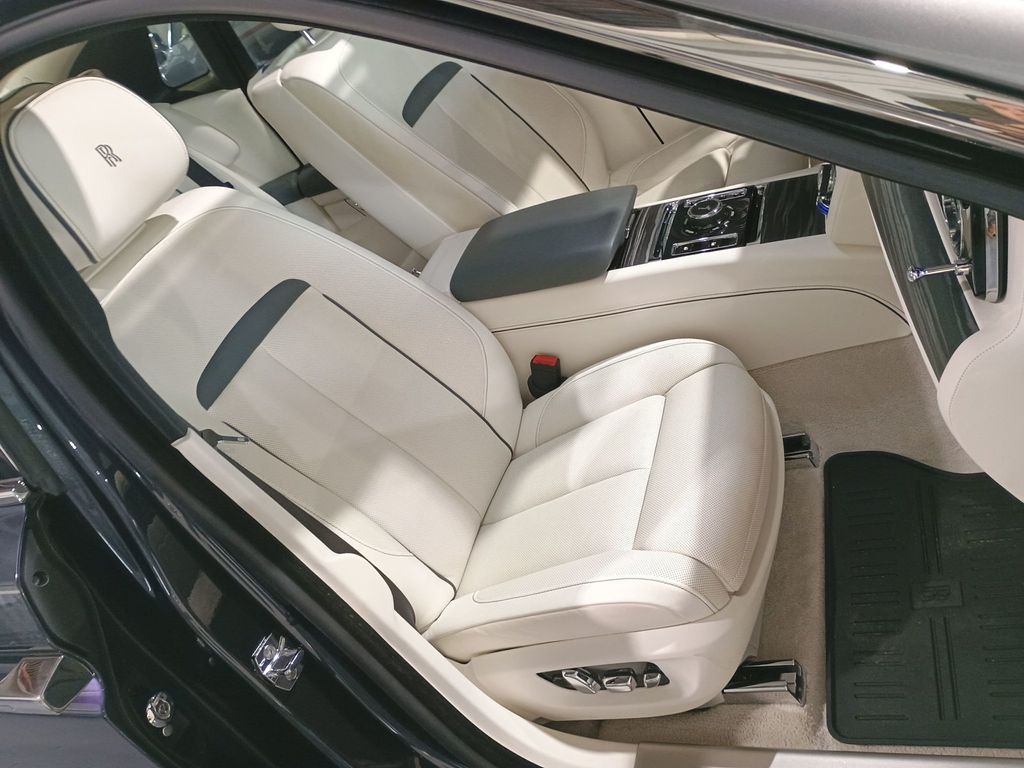 2021 Rolls-Royce Ghost Sedan Clean Carfax Florida Car - 23028007 - 52