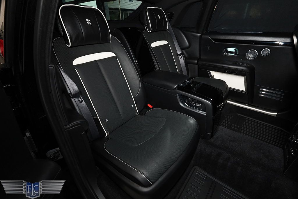 2021 Rolls-Royce Ghost EWB Sedan - 23033984 - 19