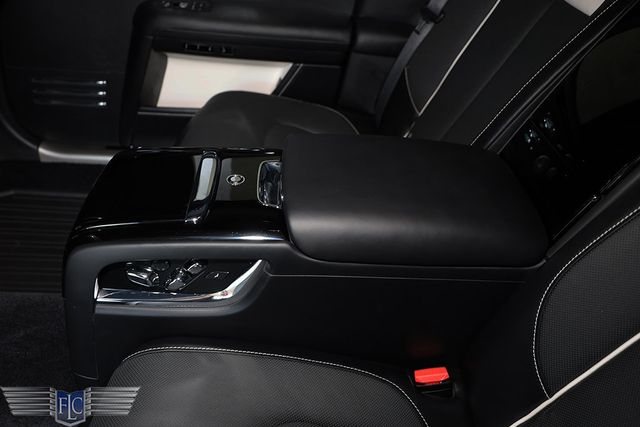 2021 Rolls-Royce Ghost EWB Sedan - 23033984 - 23