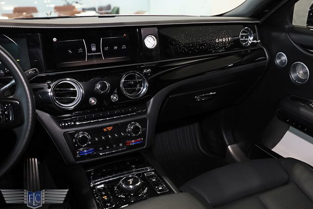 2021 Rolls-Royce Ghost EWB Sedan - 23033984 - 40
