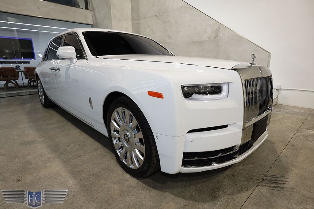 2021 Rolls-Royce Phantom Extended Wheelbase Sedan - 22761204 - 10