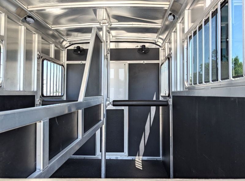 2021 Shadow 2 Horse KingMate Straight Load Step Up  - 20187800 - 6