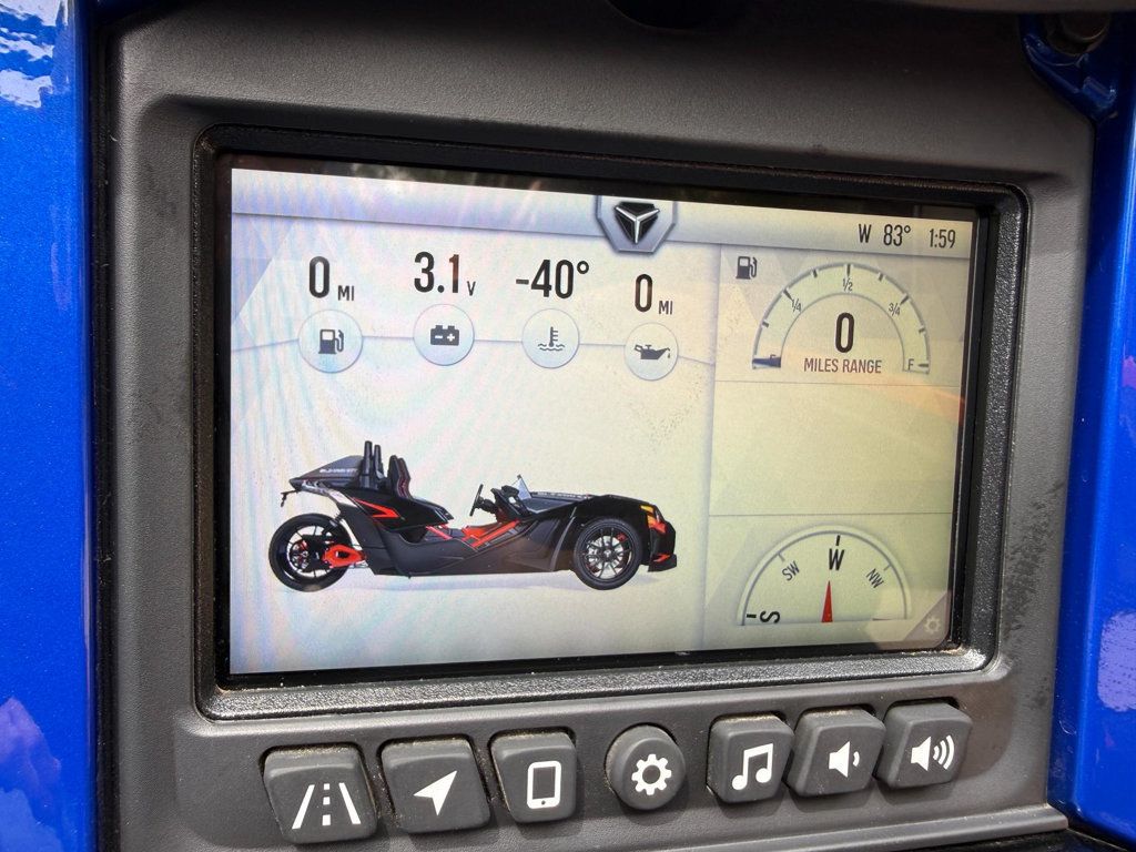 2021 Slingshot Slingshot R Auto Drive SUPER CLEAN! - 23008362 - 10