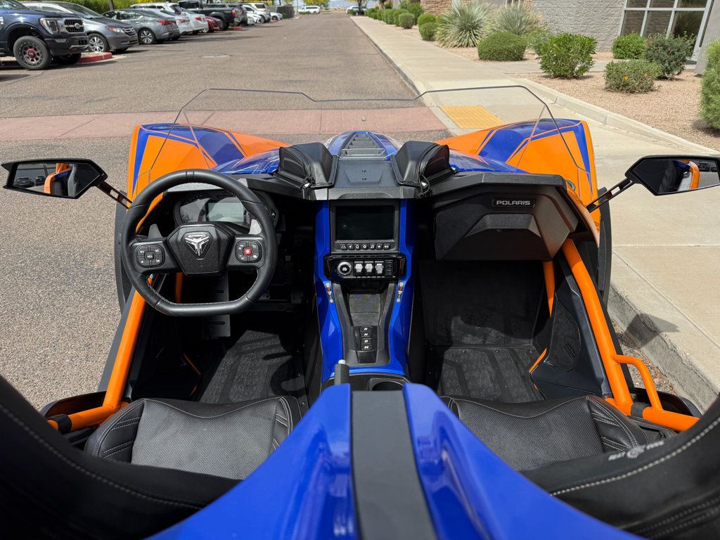 2021 Slingshot Slingshot R Auto Drive SUPER CLEAN! - 23008362 - 14