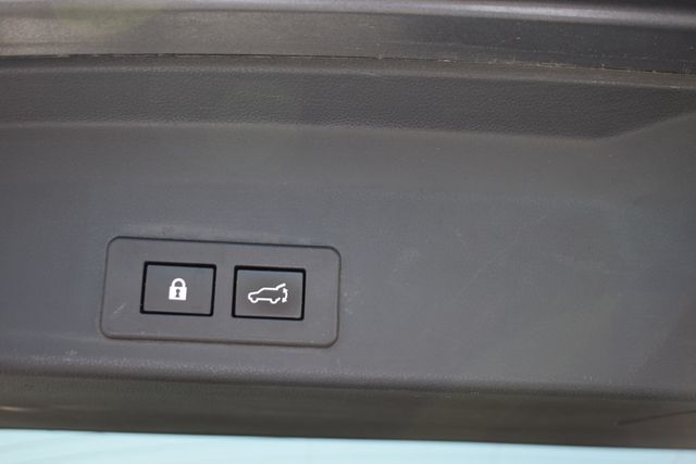 2021 Subaru Ascent Limited 8-Passenger - 23036109 - 17