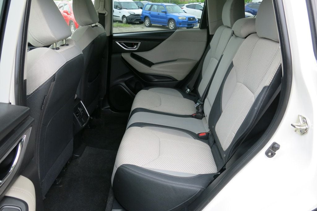 2021 Subaru Forester Premium CVT - 22865323 - 14