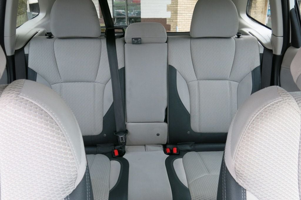 2021 Subaru Forester Premium CVT - 22865323 - 17