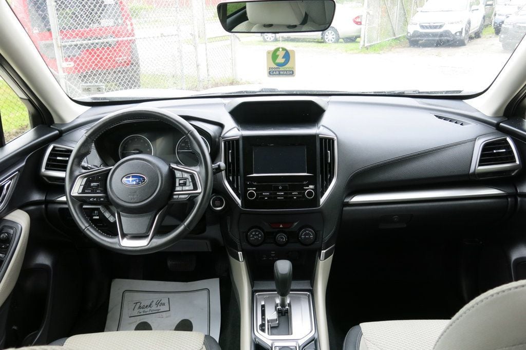 2021 Subaru Forester Premium CVT - 22865323 - 18