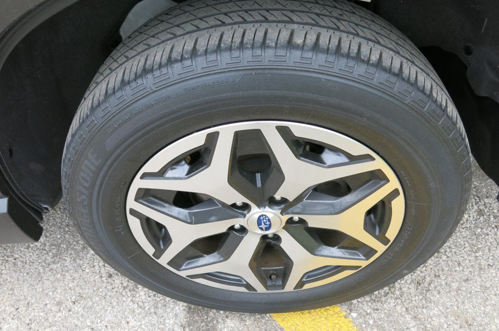 2021 Subaru Forester Premium CVT - 22865323 - 32