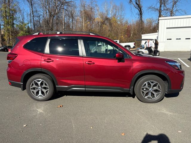 2021 Subaru Forester Premium CVT - 22947687 - 5