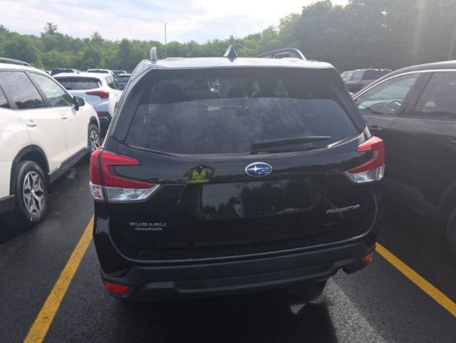2021 Subaru Forester Premium CVT - 23050628 - 2
