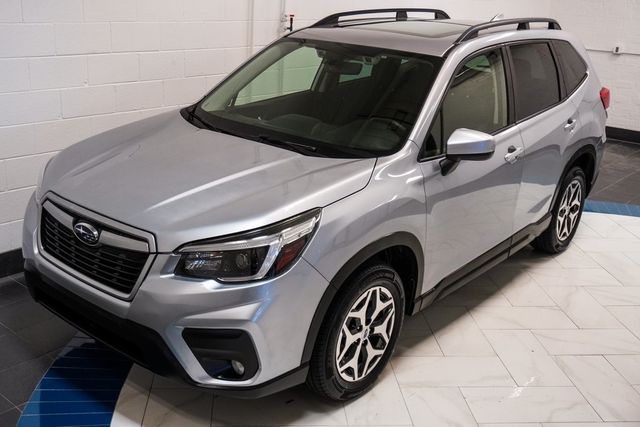 2021 Subaru Forester Premium CVT - 22938409 - 41