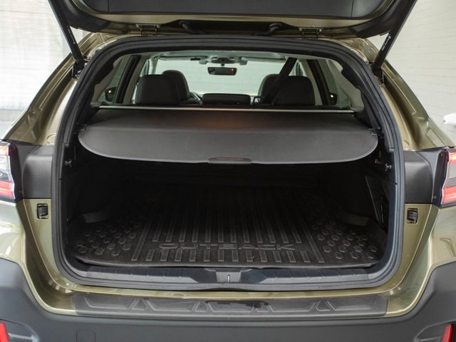 2021 Subaru Outback Limited XT CVT - 23029781 - 31