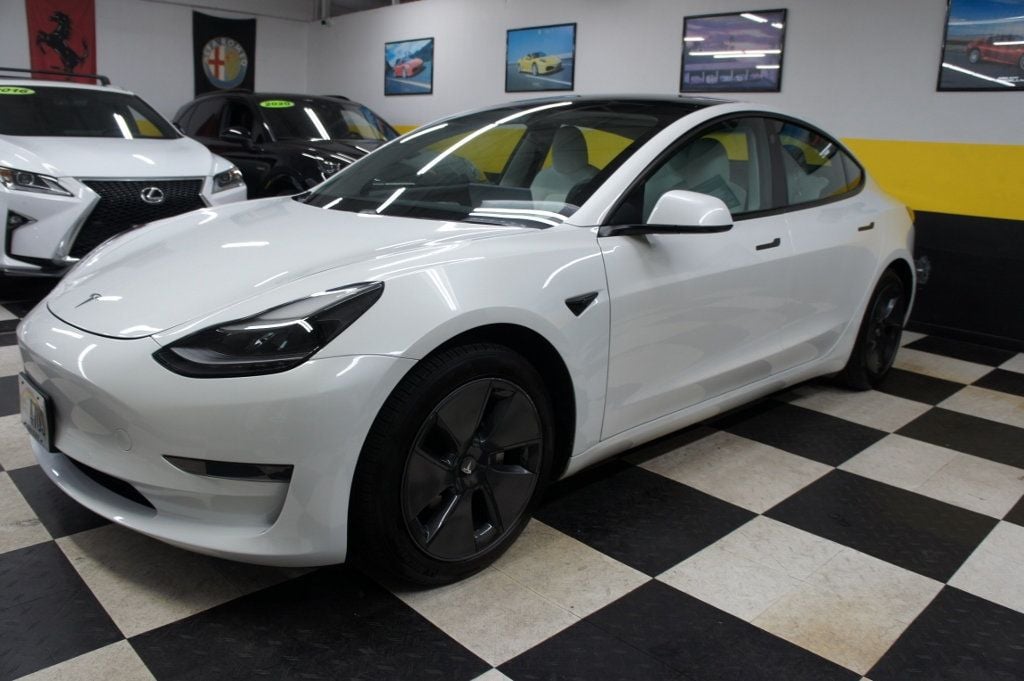 2021 Tesla Model 3 Immaculate ! Autopilot! - 22540198 - 15