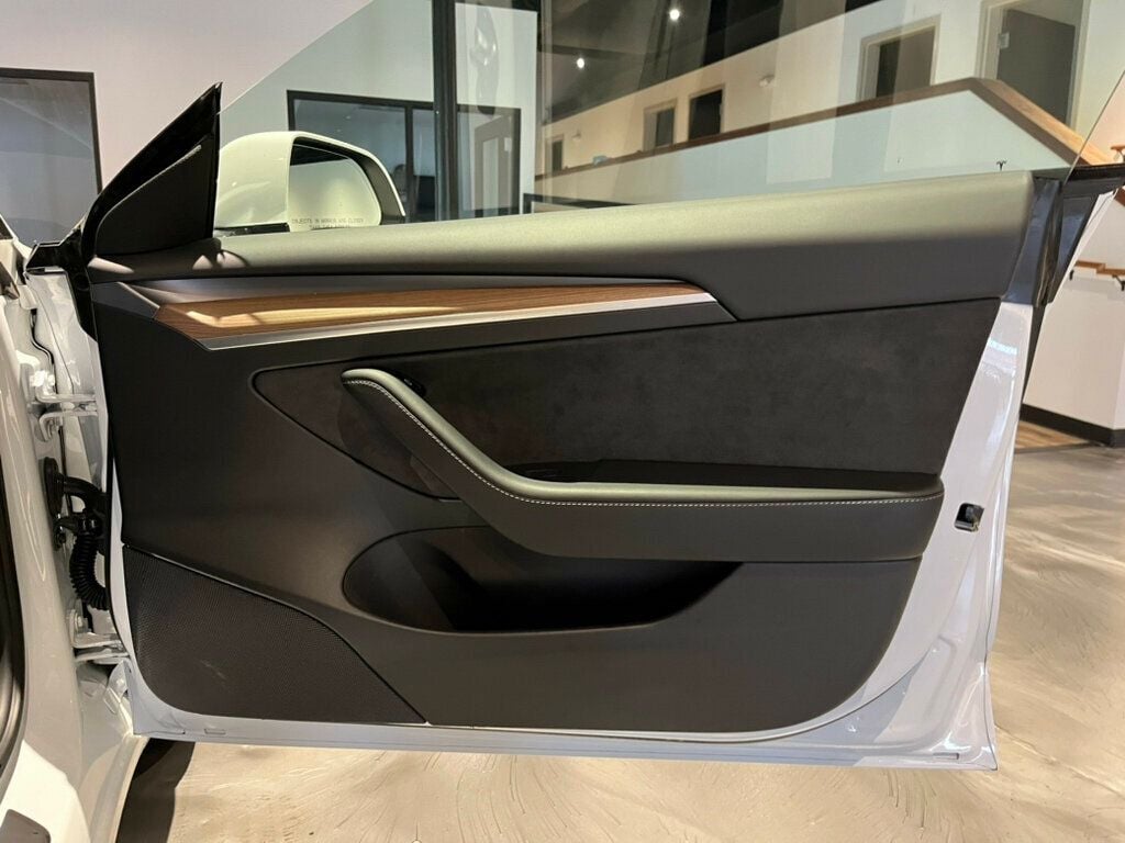 2021 Tesla Model 3 LocalTrade/StandardRangePlus/FullSelfDrive/NAV/HtdSeats/PwrSeats - 22659140 - 29