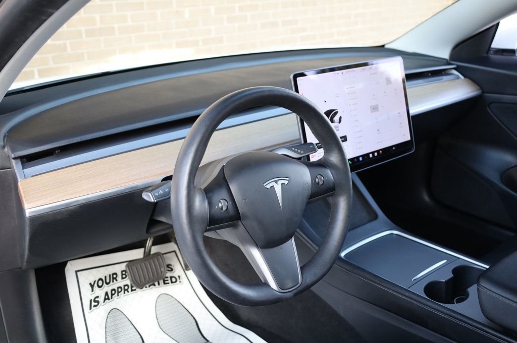 2021 Tesla Model 3 Long Range photo 12