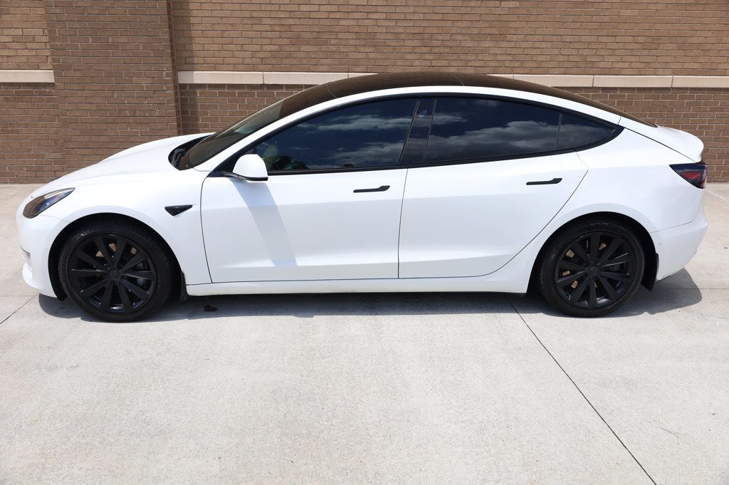 2021 Tesla Model 3 Long Range photo 3