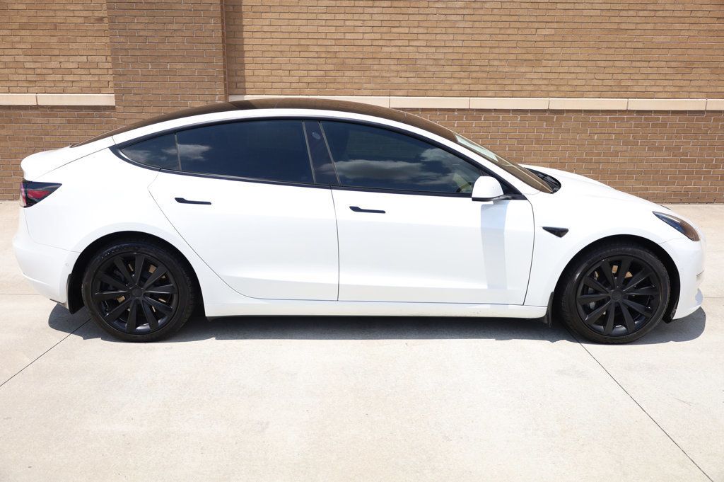 2021 Tesla Model 3 Long Range photo 4