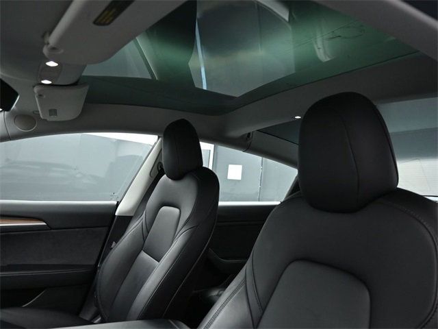 2021 Tesla Model 3 Long Range photo 8