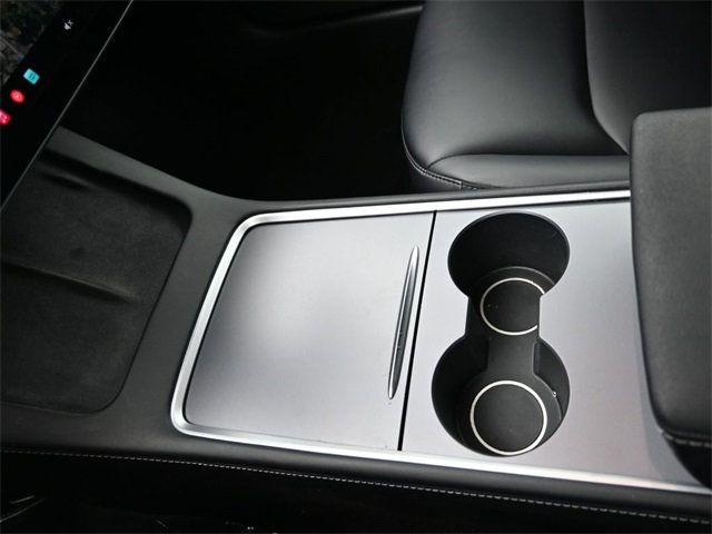 2021 Tesla Model 3 Long Range photo 16