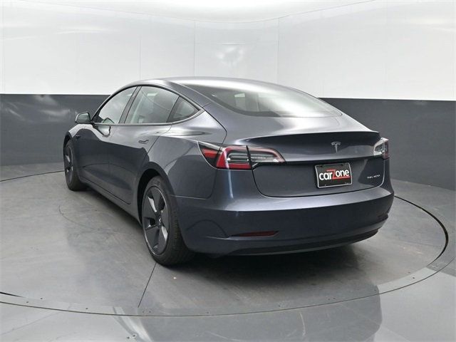 2021 Tesla Model 3 Long Range photo 2