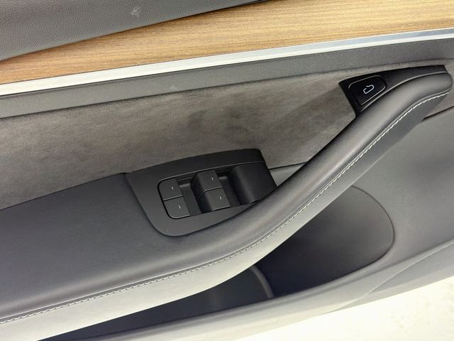 2021 Tesla Model 3 Long Range AWD - 23051958 - 17