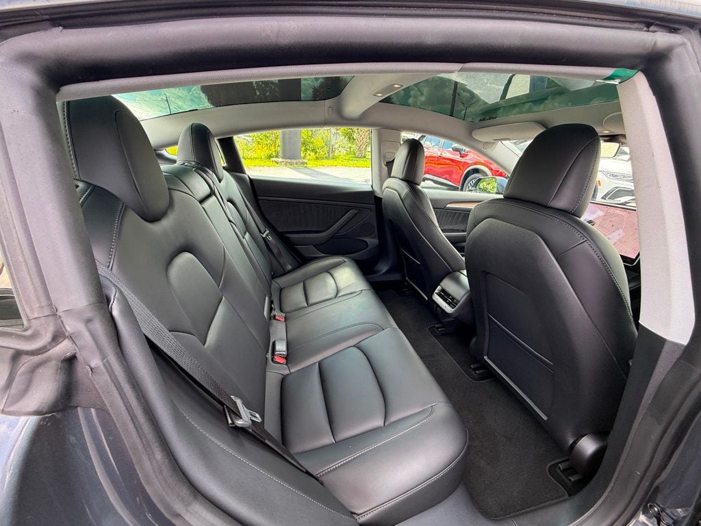 2021 Tesla Model 3 Long Range AWD - 22904397 - 23