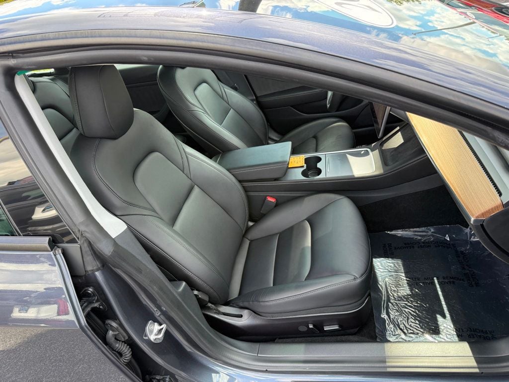 2021 Tesla Model 3 Long Range AWD - 22904397 - 26