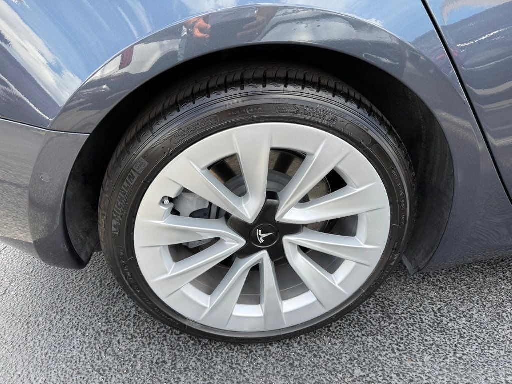 2021 Tesla Model 3 Long Range AWD - 22904397 - 31